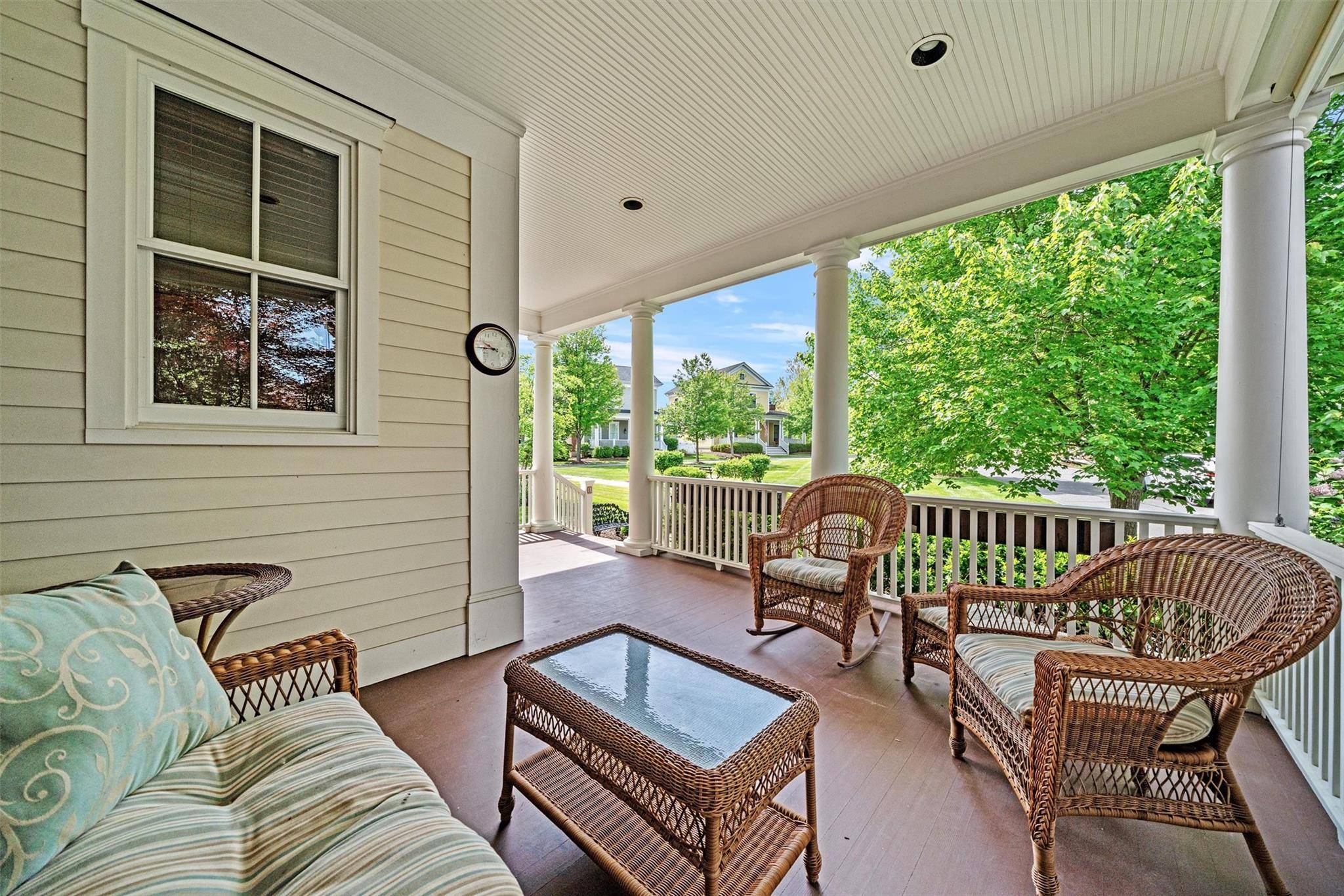Warwick, NY 10990,1 Sly ST
