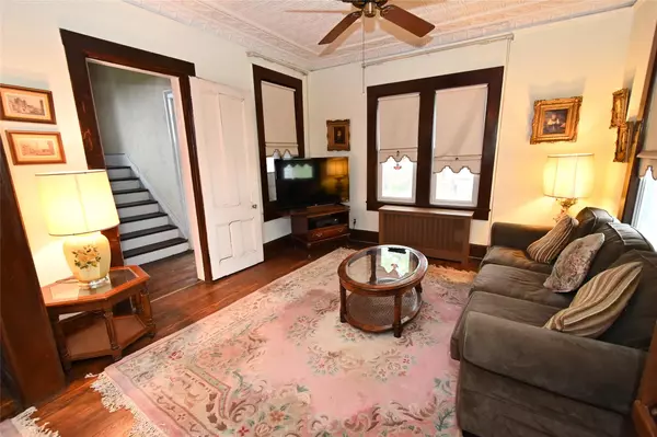 College Point, NY 11356,1410 136th ST