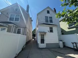 Glendale, NY 11385,62-53 80 Road