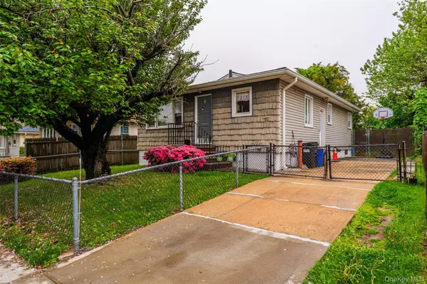 238 Van Buren Street, Staten Island, NY 10301