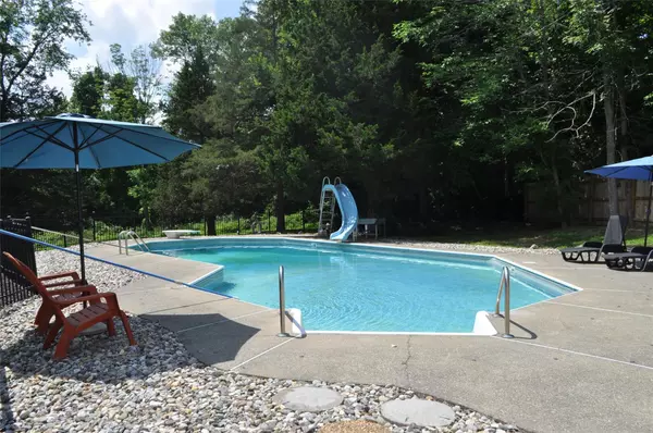 Poughquag, NY 12570,53 Leo LN