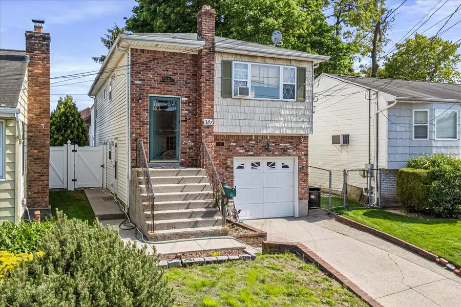 175 Frederick AVE, South Floral Park, NY 11001