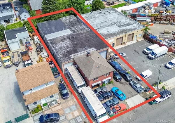 Hicksville, NY 11801,6 Midland AVE