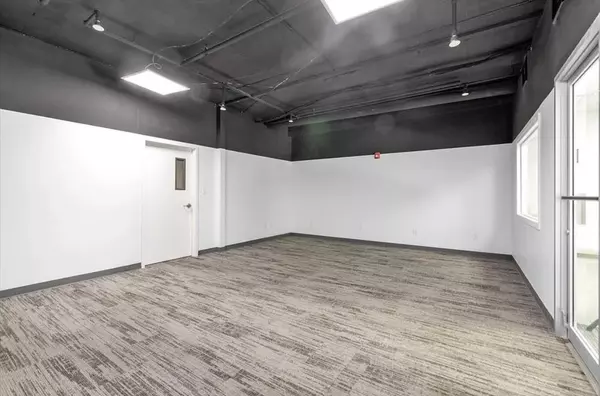 Flushing, NY 11354,142-38 37th Ave #2G