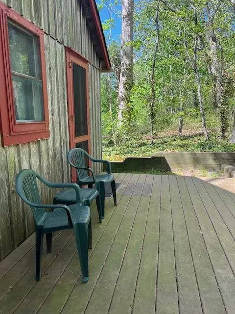 Jamesport, NY 11947,71 S Railroad AVE