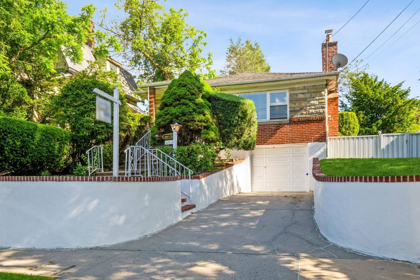 21814 36th AVE, Bayside, NY 11361