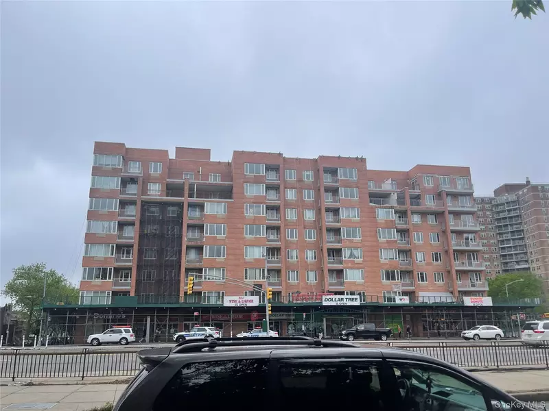 63-14 queens BLVD #6B, Woodside, NY 11377