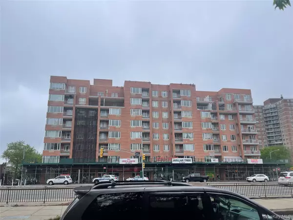 63-14 queens BLVD #6B, Woodside, NY 11377