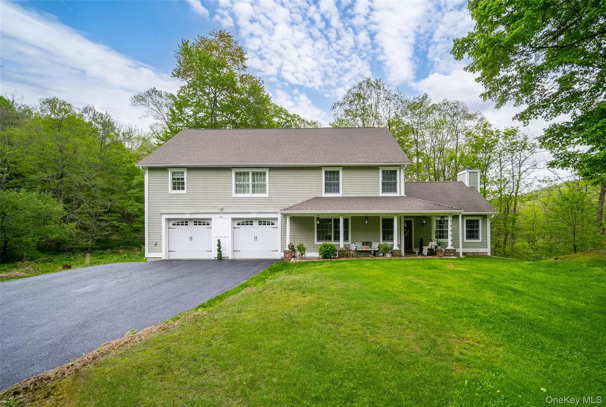 Patterson, NY 12563,444 Haviland Hollow RD