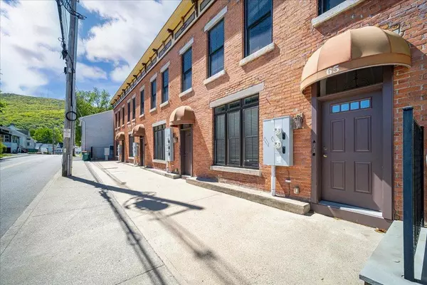Beacon, NY 12508,65-71 E Main ST