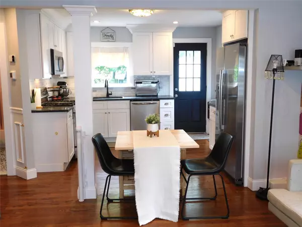 East Northport, NY 11731,32 Irving Johnson ST