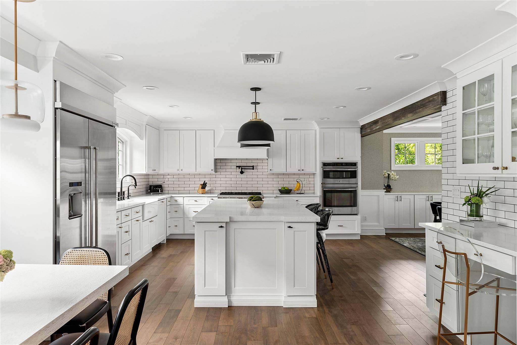 Woodbury, NY 11797,15 Wagamon DR