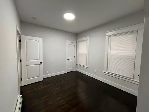 Mount Vernon, NY 10553,563 E 3rd ST