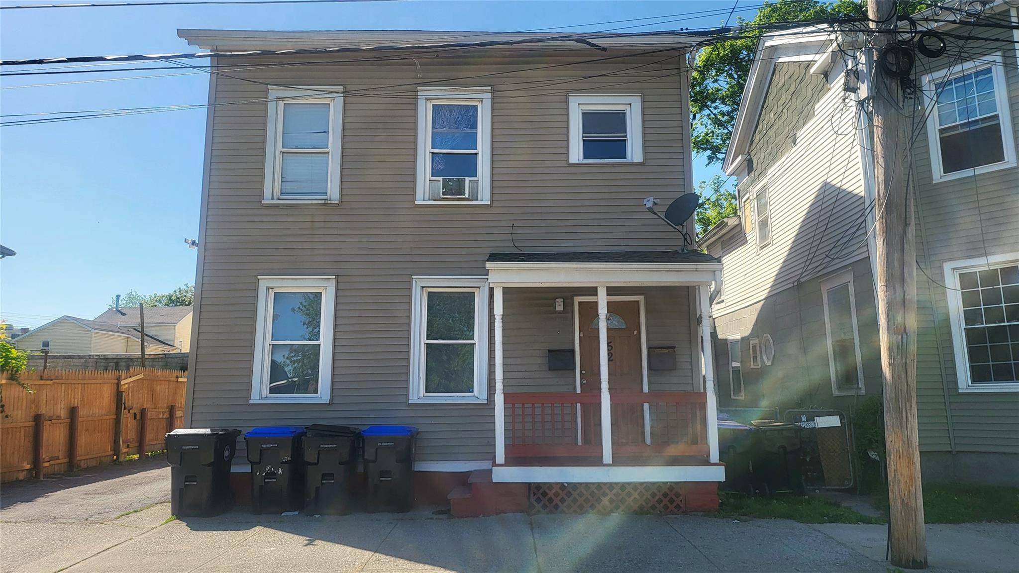 Poughkeepsie, NY 12601,52 Catharine ST