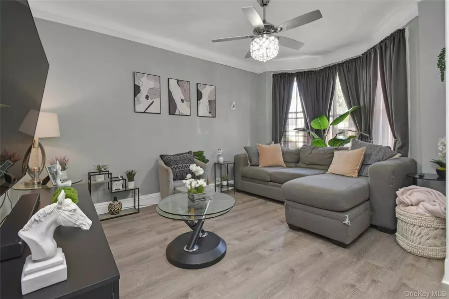 1531 Hone AVE, Bronx, NY 10461