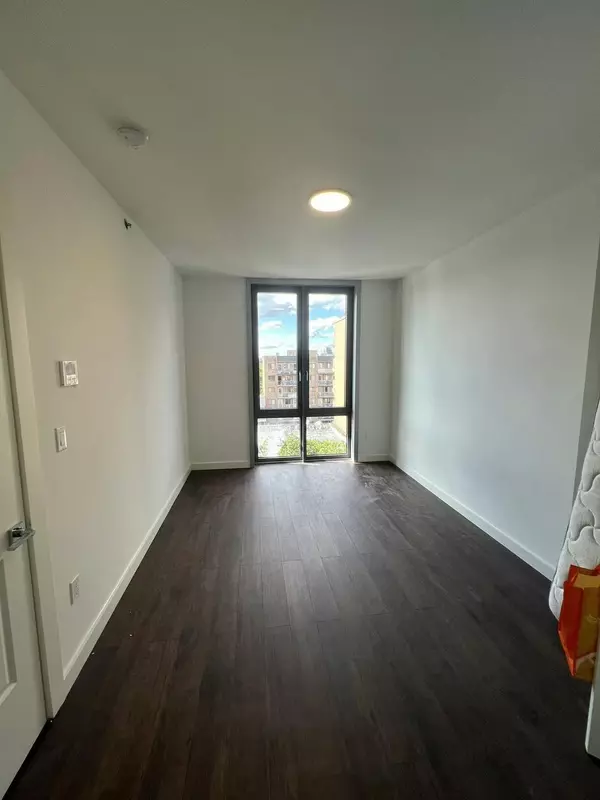 Flushing, NY 11355,144-27 Sanford AVE #6L