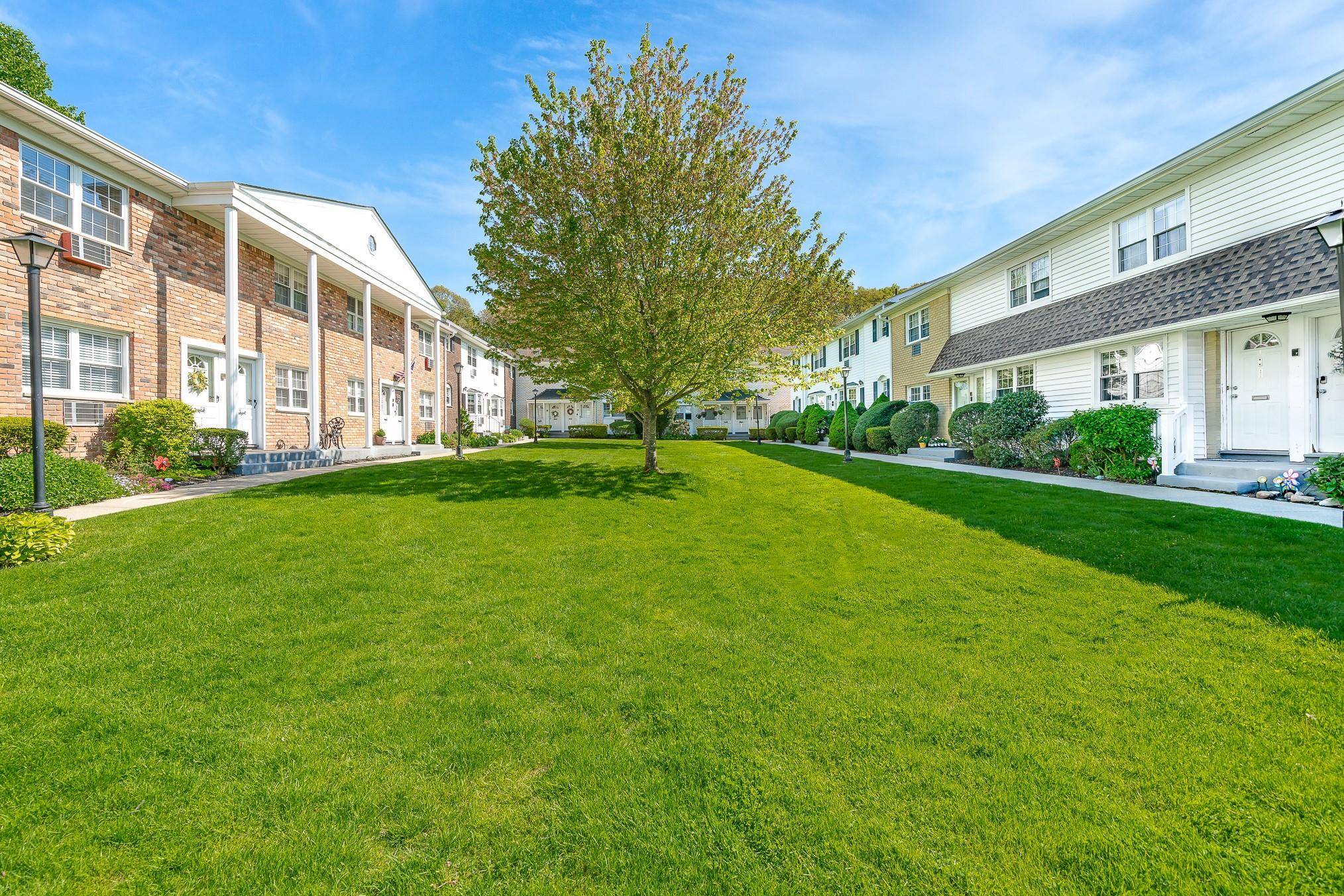 Oakdale, NY 11769,4804 Wilshire LN #4804