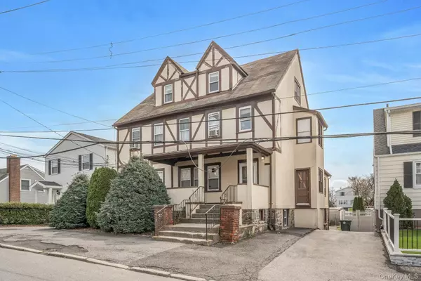 Port Chester, NY 10573,28 Greenwood AVE