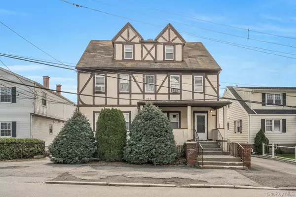 28 Greenwood AVE, Port Chester, NY 10573