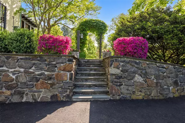 Mount Kisco, NY 10549,42 Croton AVE