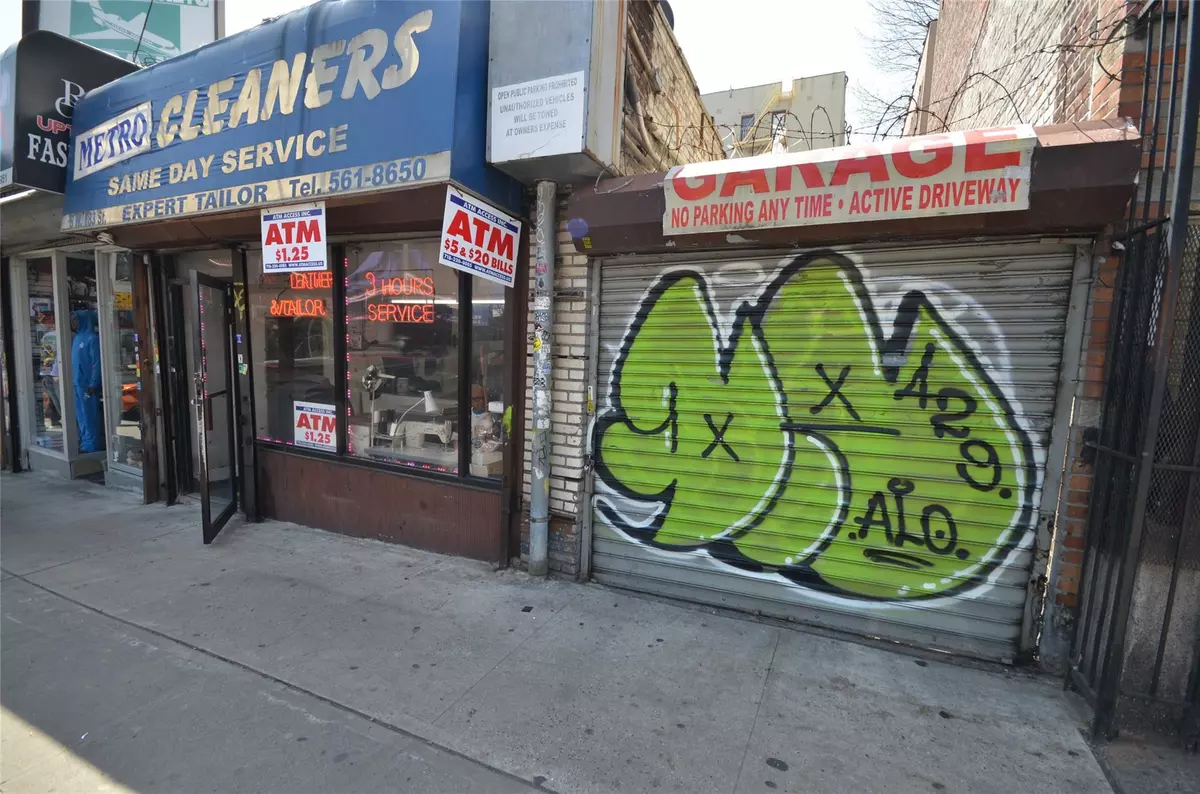 Bronx, NY 10453,8 W 183rd ST