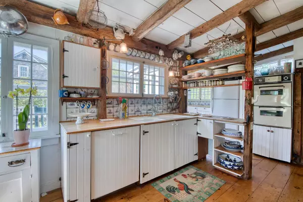 Sag Harbor, NY 11963,67 Garden ST