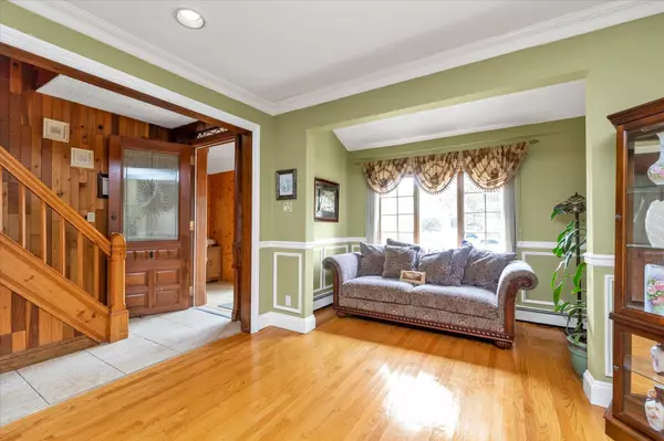 East Rockaway, NY 11518,41 Carman AVE
