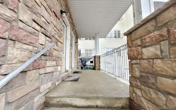 Monroe, NY 10950,8 Lemberg CT #302