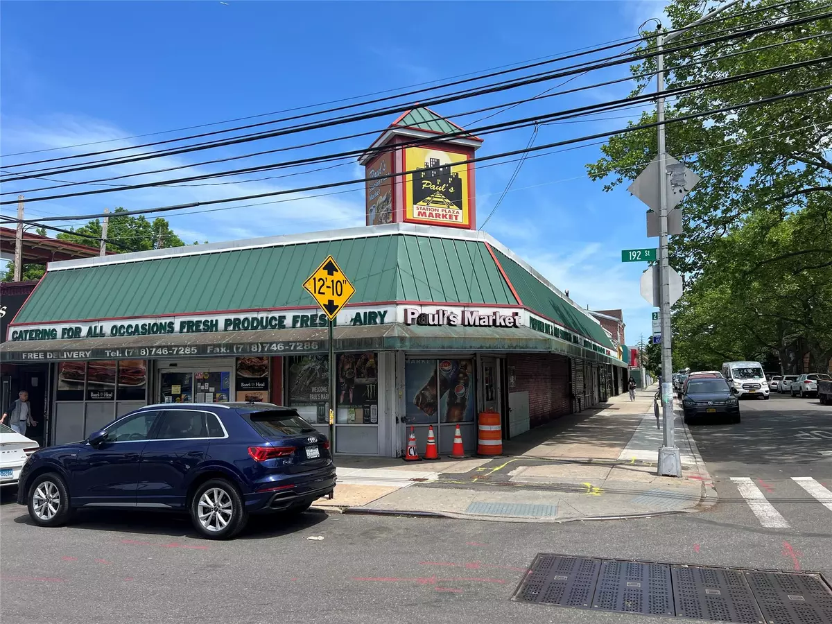 Flushing, NY 11358,19201 Station RD