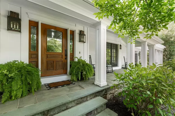 Setauket, NY 11733,2 Waterview LN