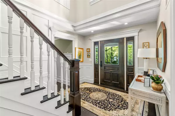 Setauket, NY 11733,2 Waterview LN