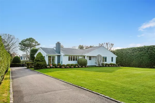 Southampton, NY 11968,75 Saint Andrews RD
