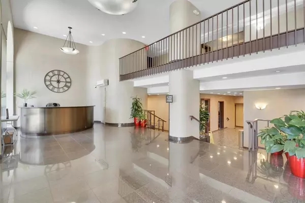 White Plains, NY 10603,15 Stewart PL #12J