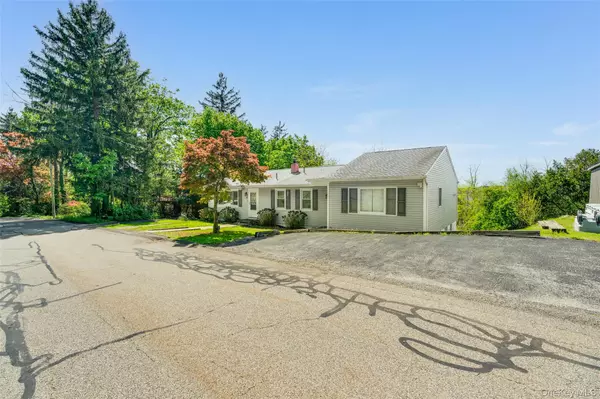 Beacon, NY 12508,141 South AVE