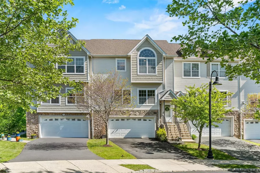 40 Peter Turner RD, Monroe, NY 10950