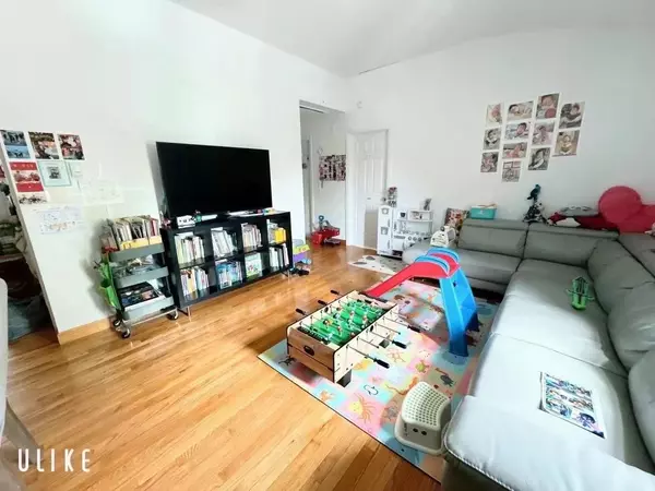 Bayside, NY 11361,214-27 38th AVE