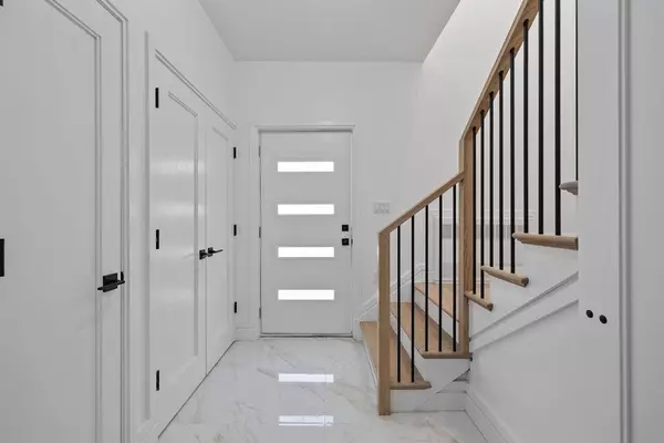 Monsey, NY 10952,242 Blauvelt RD #201