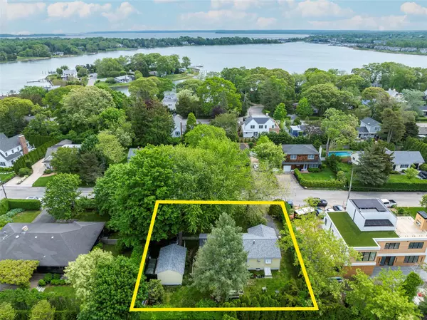 Sag Harbor, NY 11963,31 Sunset DR