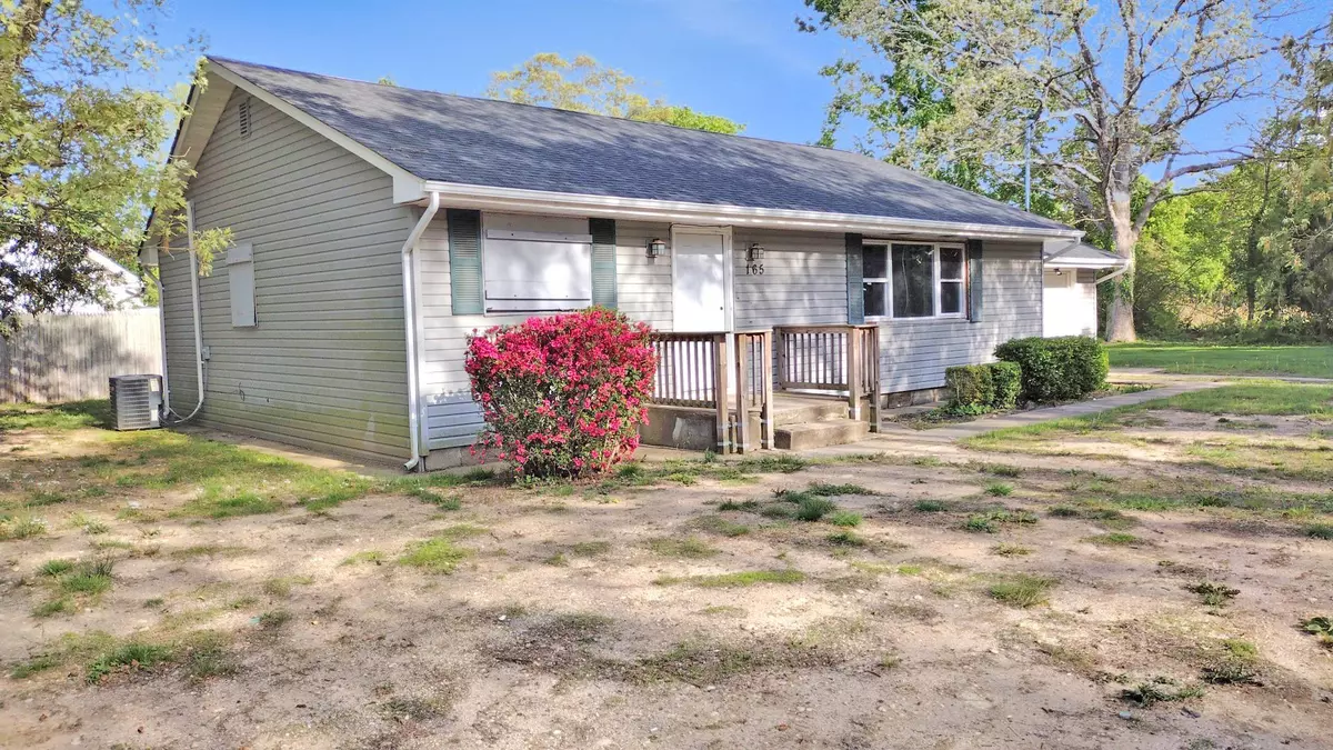 Mastic Beach, NY 11951,165 Lynbrook DR