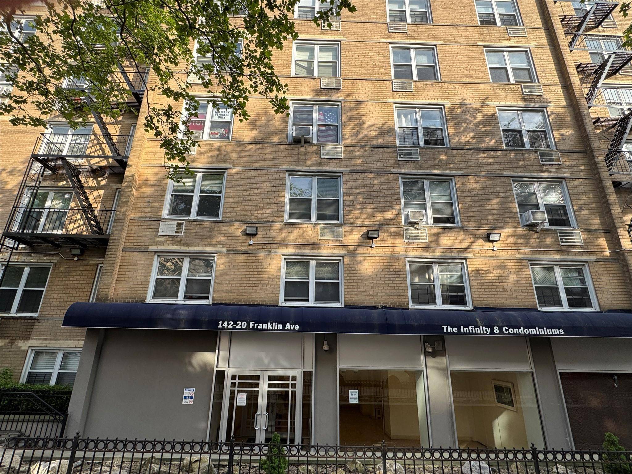 142-20 Franklin AVE #2V, Flushing, NY 11355
