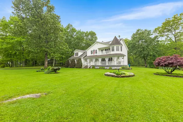 Wallkill, NY 12589,6 Sloan CT