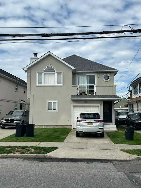 Long Beach, NY 11561,459 Monroe BLVD