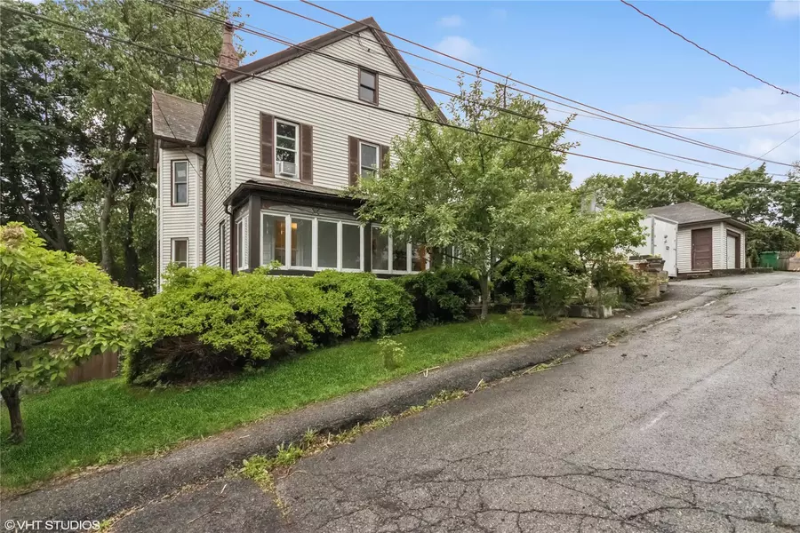 24 John ST, Beacon, NY 12508