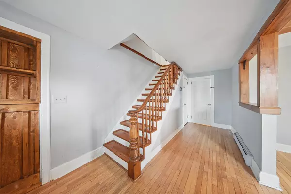 New Hampton, NY 10958,831 County Route 12