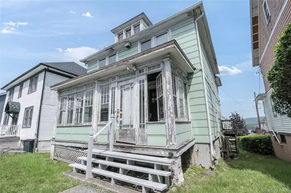 Newburgh, NY 12550,6 Forsythe PL