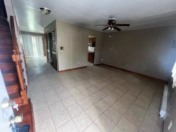 Walden, NY 12586,5 Northgate DR