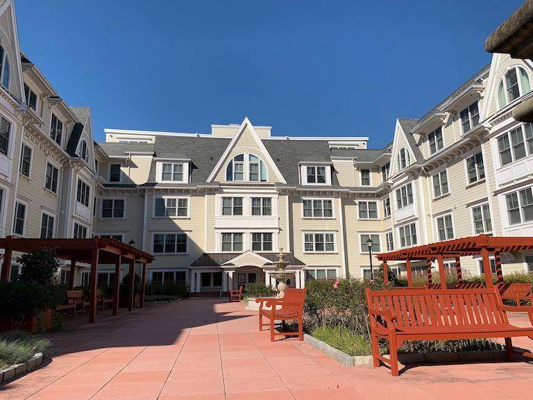 Mamaroneck, NY 10543,225 Stanley AVE #202
