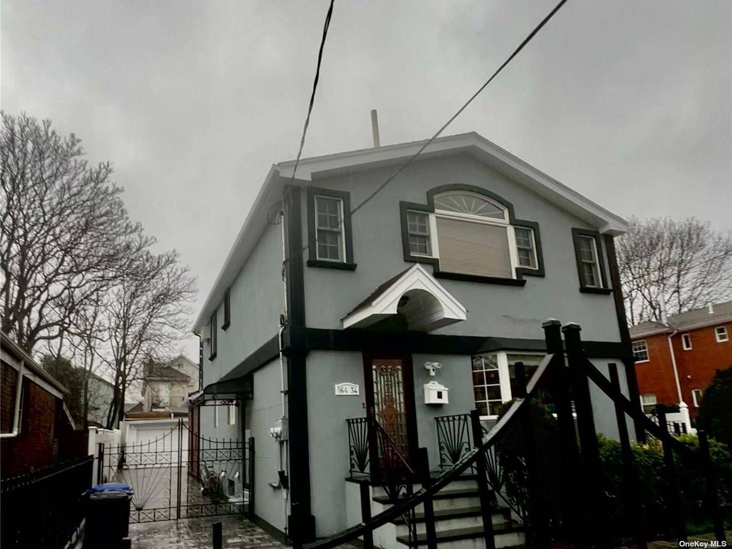 164-34 77th AVE, Fresh Meadows, NY 11366