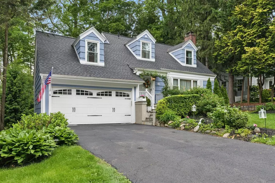 11 Harwood AVE, Sleepy Hollow, NY 10591