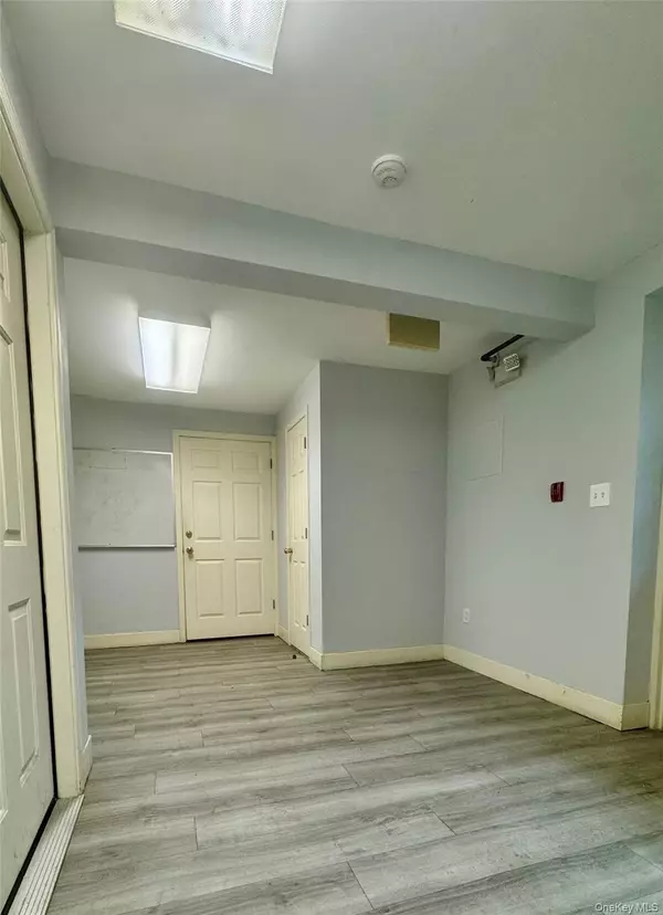 Goshen, NY 10924,305 Main ST #301